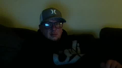 HuingsingleDad79 online show from March 26, 2026, 7:03 am