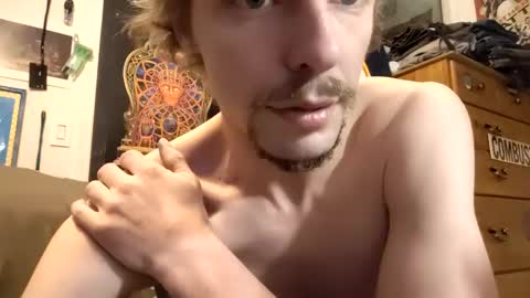 hungtxcock92 online show from January 26, 2025, 11:17 am