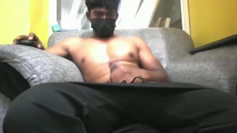 hunk_dominant online show from February 26, 2025, 5:42 am