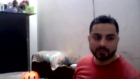 Snapshot of hunkster102 chatting on April 18, 2026, 4:11 pm hunkster102 online show from April 18, 2026, 4:11 pm