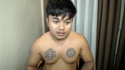 hunkyzeus online show from June 6, 2026, 1:38 pm