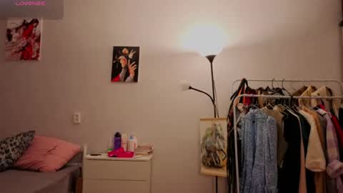Snapshot of hunny_ines chatting on July 2, 2026, 5:30 pm Ines online show from July 2, 2026, 5:30 pm
