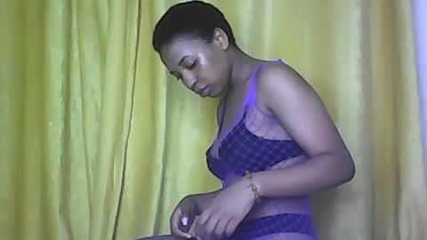 hunsweetpie online show from September 15, 2025, 1:05 am