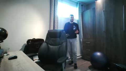 hurley7890 online show from January 20, 2025, 5:37 pm