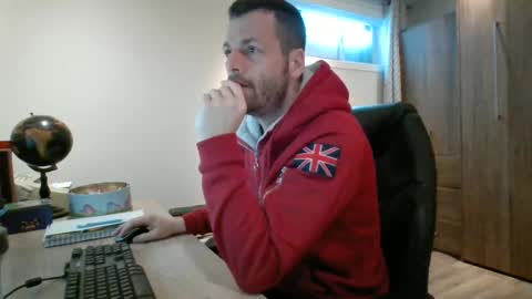 hurley7890 online show from February 14, 2025, 2:12 pm