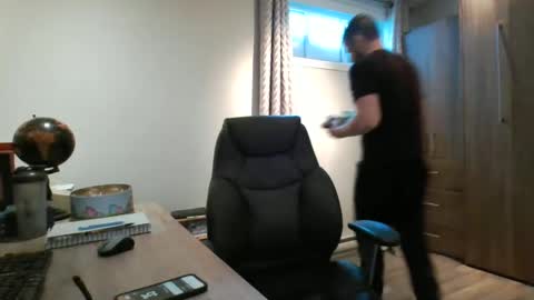 hurley7890 online show from February 14, 2025, 5:46 pm