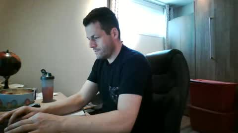 hurley7890 online show from February 25, 2025, 2:00 pm