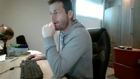 hurley7890 online show from March 11, 2025, 12:39 pm