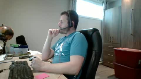 hurley7890 online show from March 11, 2025, 6:52 pm