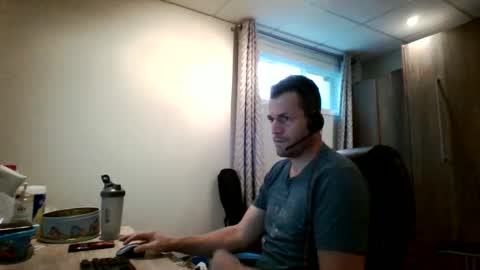 hurley7890 online show from October 7, 2025, 1:41 pm