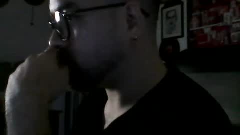 Snapshot of hurtadodirector chatting on May 13, 2026, 5:49 am hurtadodirector online show from May 13, 2026, 5:49 am
