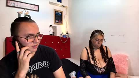 Snapshot of husbands_horny chatting on October 16, 2025, 3:57 pm husbands_horny online show from October 16, 2025, 3:57 pm