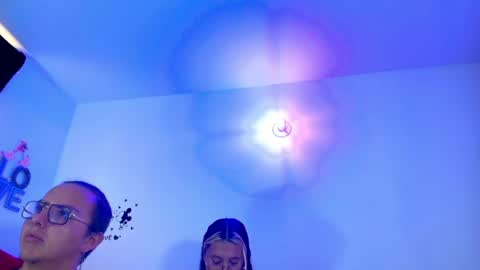 husbands_horny online show from April 23, 2026, 2:30 pm