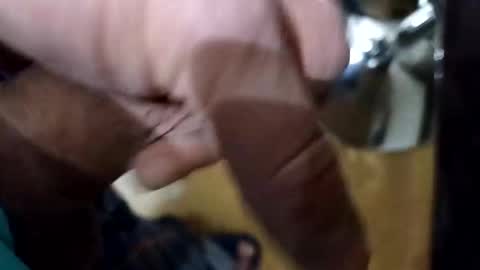 husky1511 online show from November 30, 2025, 6:50 am