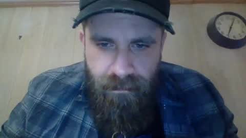huskygengar22 online show from July 13, 2026, 11:40 pm