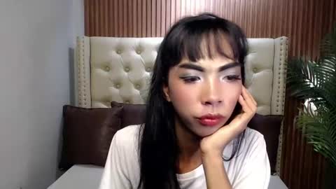 Snapshot of huxley_elenoise chatting on July 5, 2026, 10:28 pm huxley_elenoise online show from July 5, 2026, 10:28 pm