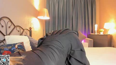 Ayla online show from January 9, 2025, 10:09 pm