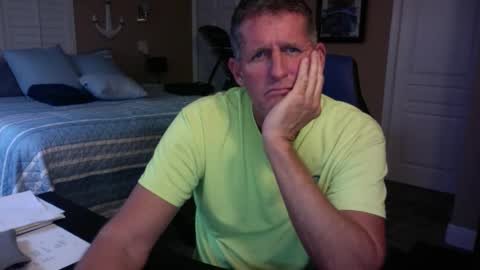 hvacstud4 online show from November 25, 2025, 5:24 pm