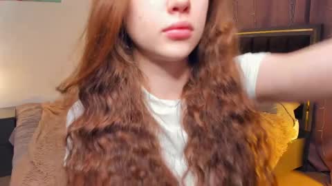 Lily online show from April 20, 2026, 7:00 am