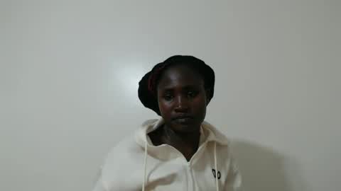 hyacinth_b online show from March 27, 2026, 3:01 pm