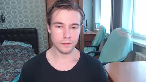 Tom online show from June 18, 2026, 6:24 am