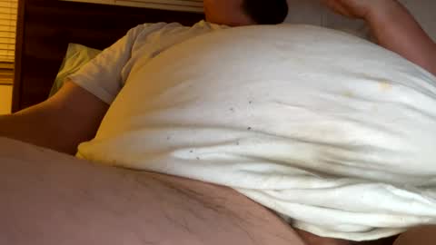 Snapshot of hymike1169 chatting on December 9, 2024, 7:50 am Huck Funn online show from December 9, 2024, 7:50 am