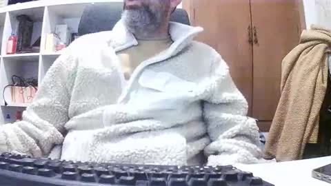 Hyperpau online show from November 2, 2025, 6:16 am