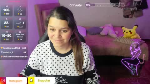 Snapshot of hyun22148625 chatting on December 22, 2024, 8:05 am Hello Im Julieta Im 25 years old and I love being here. Thank you for visiting my living room. The only rule is that you hap online show from December 22, 2024, 8:05 am