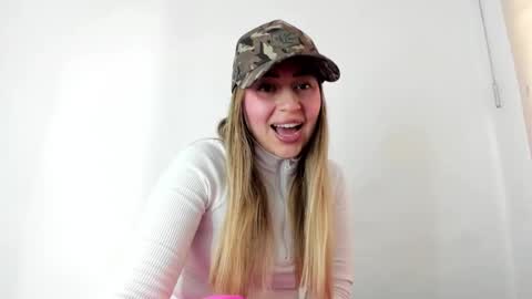 Snapshot of hyunjooo chatting on September 19, 2025, 6:52 pm Hyun Joo online show from September 19, 2025, 6:52 pm