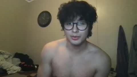 hyunluv online show from March 5, 2026, 6:53 am