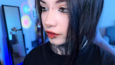 Snapshot of i_died_again chatting on May 8, 2026, 9:14 am Asya online show from May 8, 2026, 9:14 am