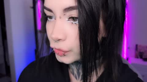 Snapshot of i_died_again chatting on June 21, 2026, 9:23 am Asya online show from June 21, 2026, 9:23 am
