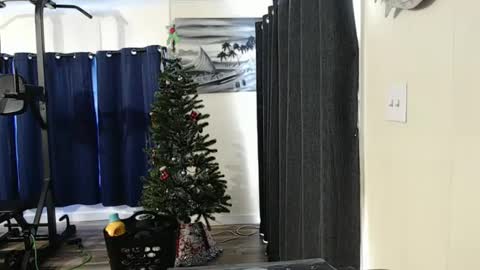 ShortStuff online show from January 5, 2025, 5:41 pm