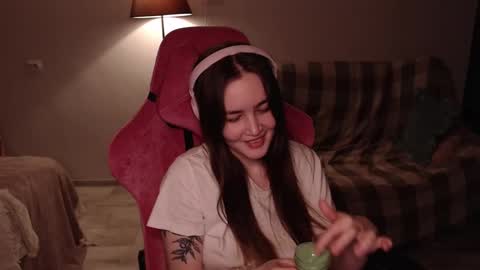 elisabeth online show from February 20, 2025, 6:13 pm