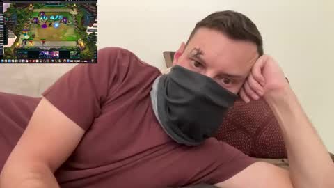 i o ro online show from November 4, 2025, 8:02 am