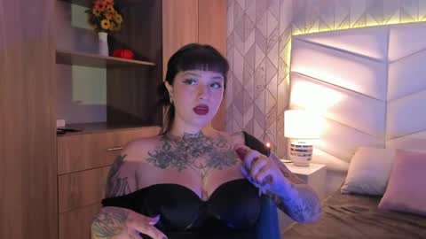 Snapshot of iam__mystic chatting on May 7, 2026, 3:34 am Mystic online show from May 7, 2026, 3:34 am