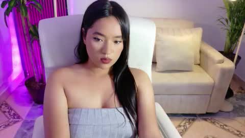 iam__zara online show from December 20, 2025, 8:38 pm