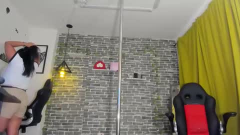 Samy   online show from February 15, 2025, 6:01 pm