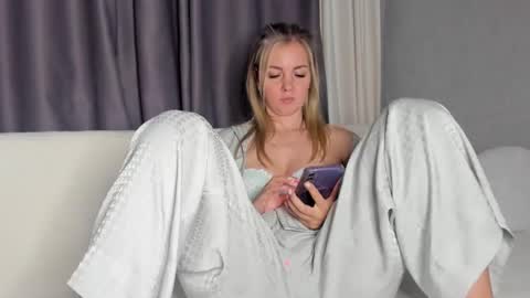 Venus online show from December 29, 2024, 12:12 pm