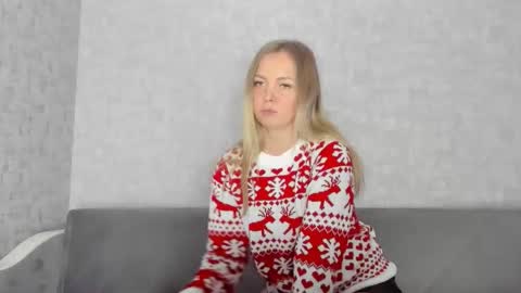 Venus online show from December 20, 2025, 3:08 pm