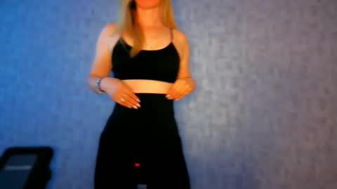 Snapshot of iam_venus chatting on May 23, 2026, 2:10 pm Venus online show from May 23, 2026, 2:10 pm
