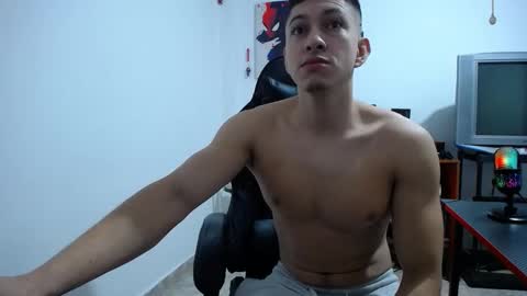 iam_yourbabyprincess_xd online show from September 28, 2025, 5:13 am