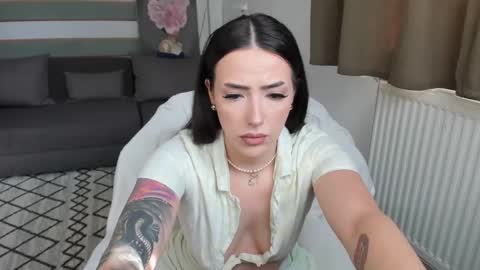 Baby Gal online show from March 18, 2026, 7:11 am