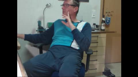 iamachim online show from October 7, 2025, 8:06 pm