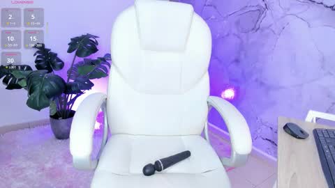 Snapshot of iamadara chatting on December 17, 2025, 4:02 pm Im Adara online show from December 17, 2025, 4:02 pm