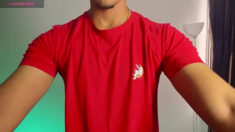 Dylan  independent model  online show from February 15, 2026, 10:28 pm