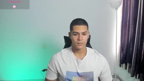 Dylan  independent model  online show from February 18, 2026, 1:29 pm