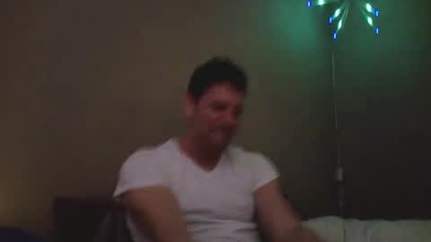 iamhereandnow online show from September 20, 2025, 2:34 am