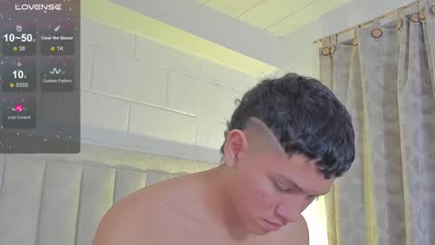 Juliiiiian online show from January 30, 2025, 5:06 pm