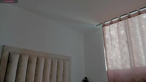 Juliiiiian online show from September 24, 2025, 1:14 pm